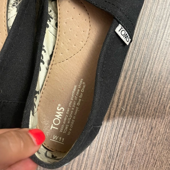 Black Toms Size 11 - Picture 2 of 3